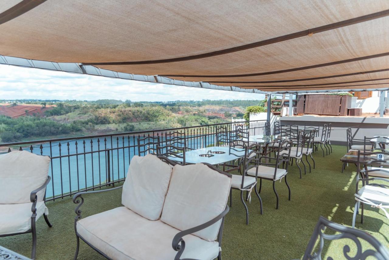 Casa Blanca Hotel Ciudad del Este Ngoại thất bức ảnh