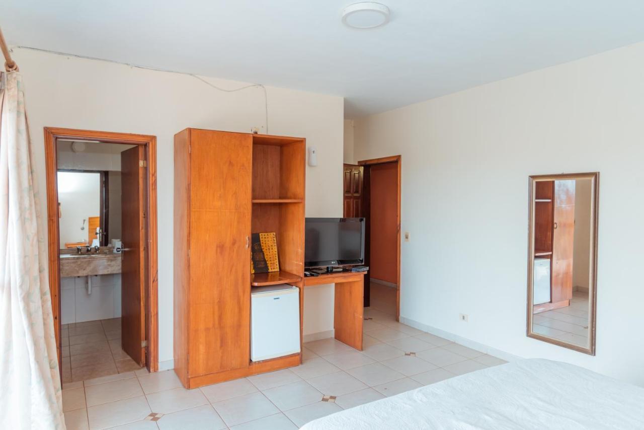 Casa Blanca Hotel Ciudad del Este Ngoại thất bức ảnh
