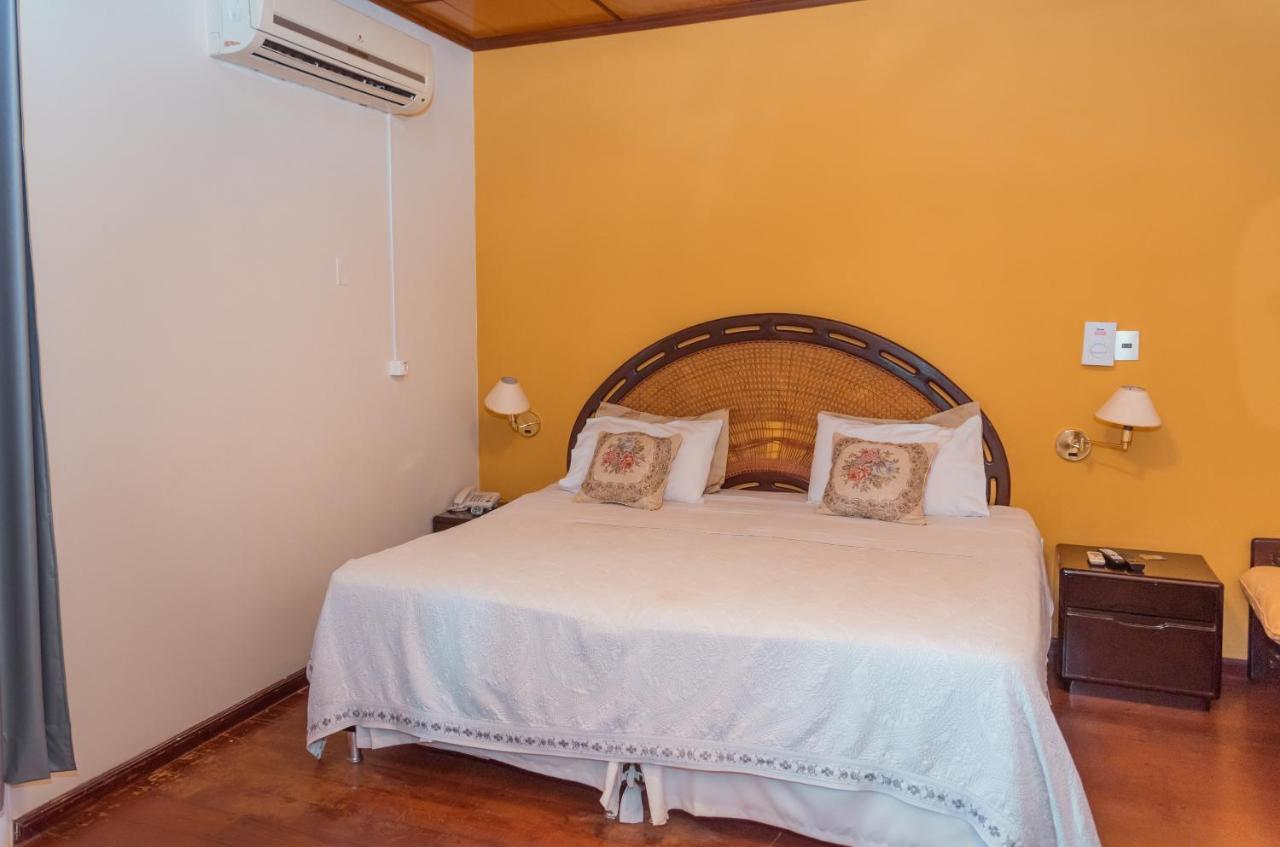 Casa Blanca Hotel Ciudad del Este Ngoại thất bức ảnh